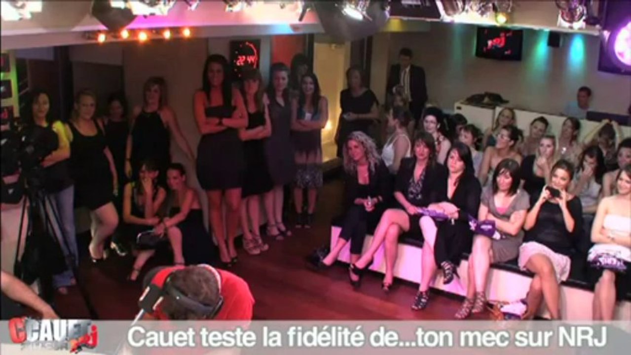 Cauet teste la fidélité de...ton mec sur NRJ - C'Cauet