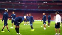 Champions - Arsenal-Napoli, gli azzurri si allenano all'Emirates Stadium (01.10.13)