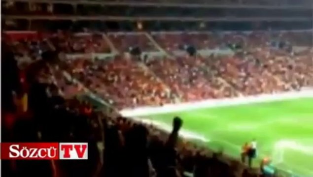 Arena’da ‘İmparator Fatih Terim’ sesleri