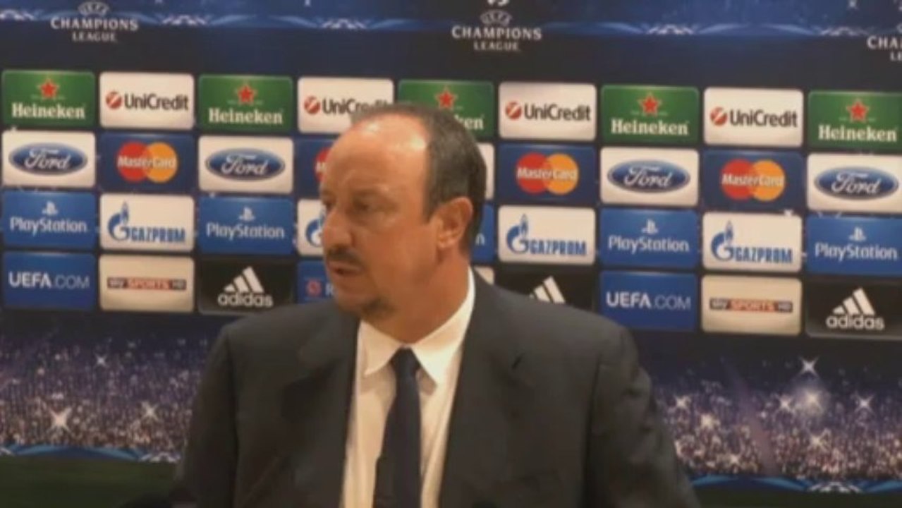 Benitez: "mesut Özil ist ein großer spieler"