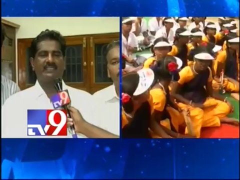 Seemandhra MLAs should vote against T-resolution - AP NGOs leader Ashok Babu