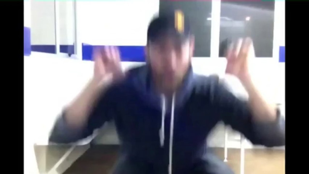 Does weightlifting burn fat