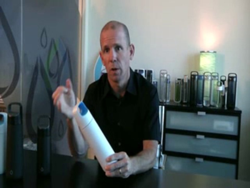 KOR Vida: The Sleek, BPA-Free Stainless Steel Reusable Water Bottle