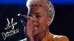 Ashley Dubose Shines with Diamonds During Blind Auditions – The Voice Season 5