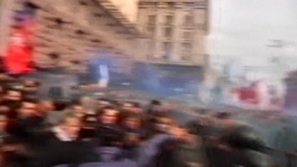 Ukraine police fire tear gas to disperse protest in Kiev