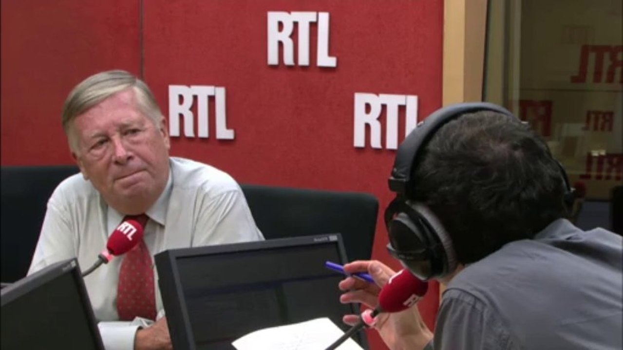 Rythmes scolaires : "Peillon a beau être talentueux et compétent, il apparait cerné"