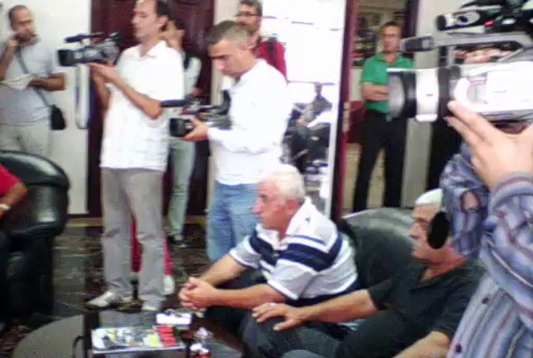 MERSİN TAKSİCİLERİ HAKKINI ARIYOR