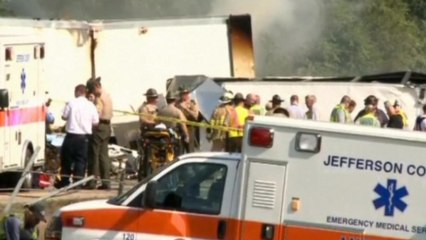 At least eight dead in fiery Tennessee bus crash