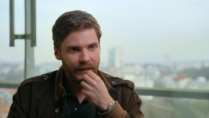 Daniel Bruhl Talks About Wikileaks and The Fifth Estate
