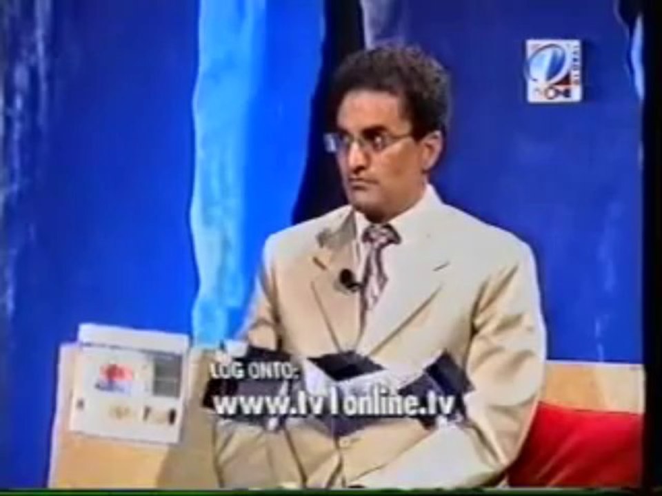 World's Great Scholar Pakistani Numerologist & Palmist Medical Palmist Honourable Mustafa Ellahee.P1