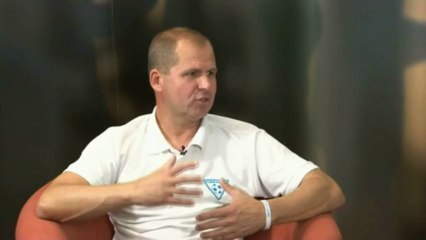 Pod Lupą - Wojciech Mikulski