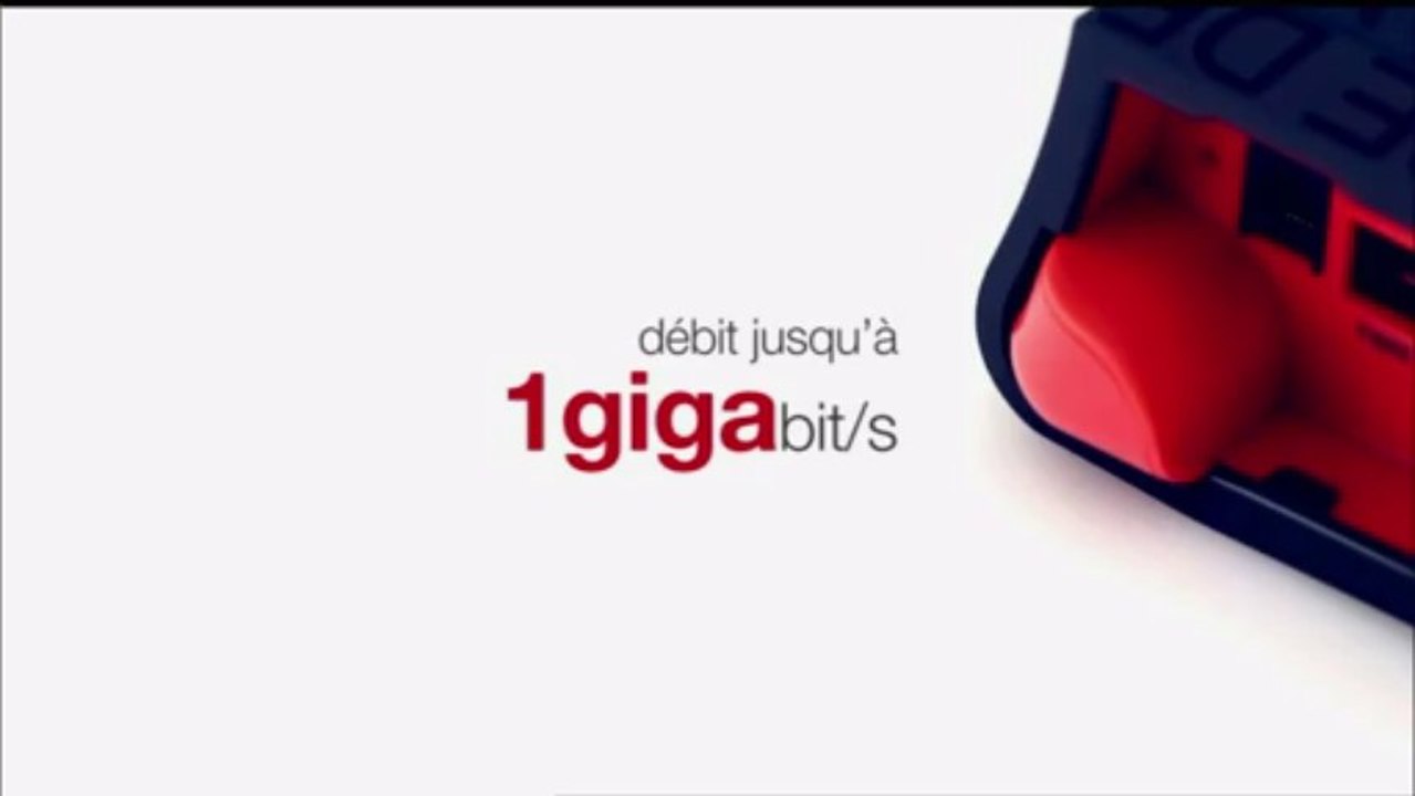 Nouvelle pub Freebox (2013) : 1 Gbps