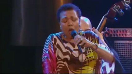 Dee Dee Bridgewater Live In Antibes And Juan-Les-Pins_2