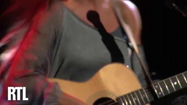 Lynda Lemay - Je tourne, je tourne en live dans le Grand Studio RTL
