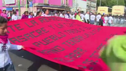 Marcha lembra massacre de 1968 no México
