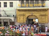 Thousands of Sikh devotees come together to pay obeisance at the Golden Temple