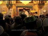 Hazrat Nizamuddin Dargah : one of the sacred mausoleums of Delhi