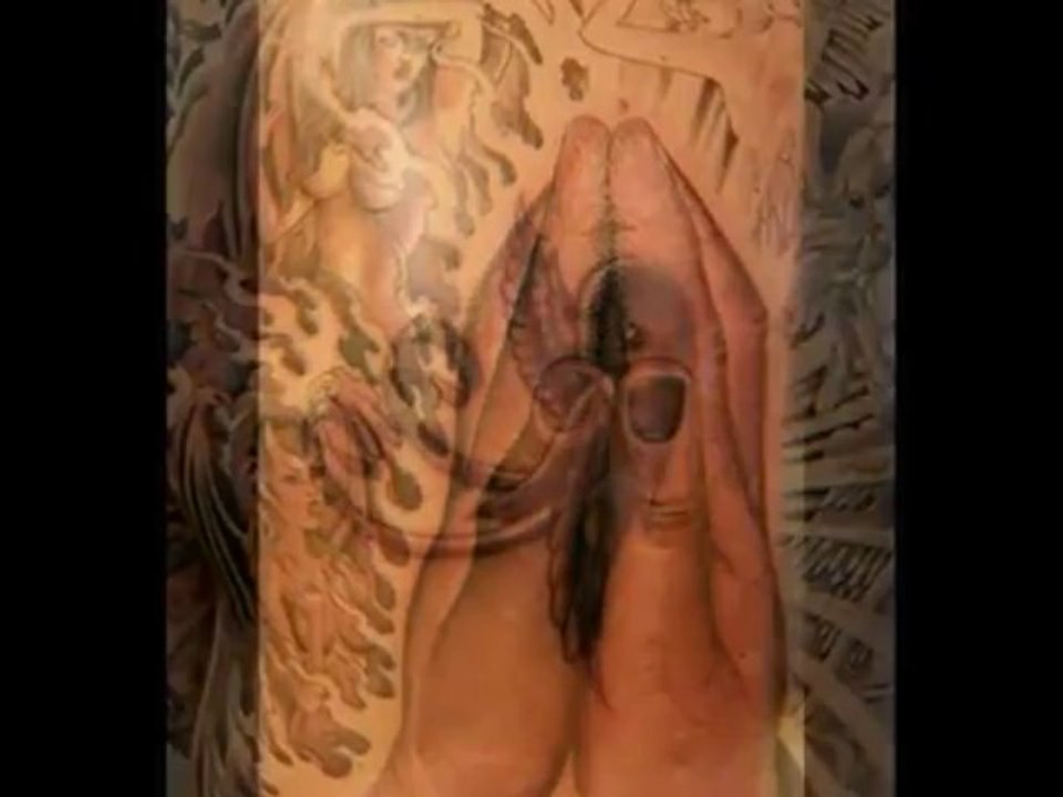 Tattoo Me Now  Ever Thought Of Promoting Tattoos They're Huge