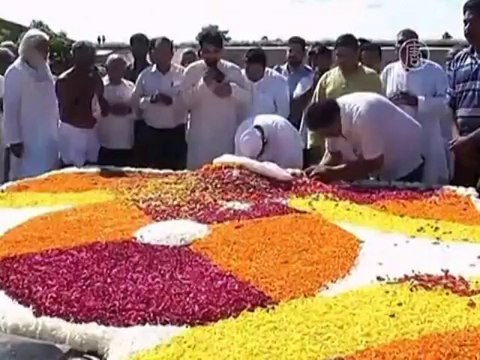 Далай-лама назвал Махатму Ганди своим гуру