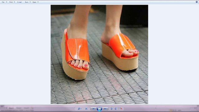 แบบรองเท้า - พรีออเดอร์GD4477 ราคา1090บาท