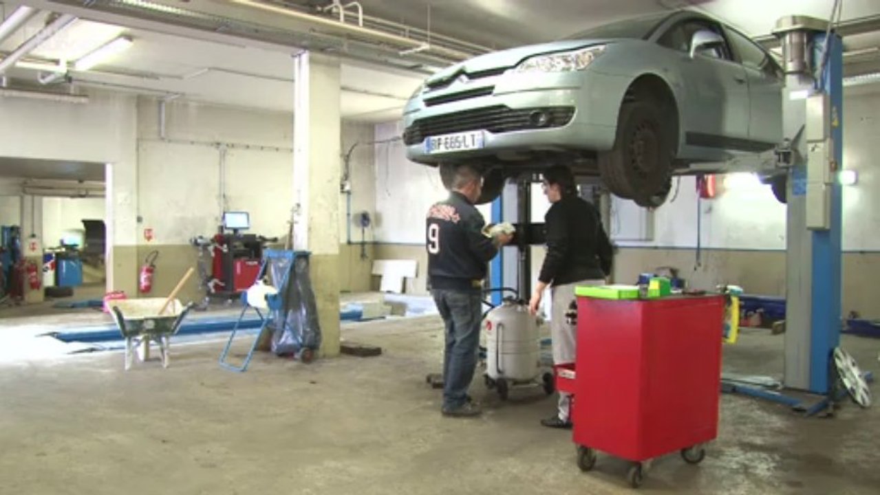 Self-garage : quand le client devient mécanicien