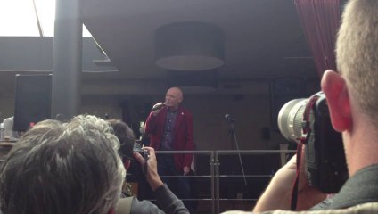 Le Grand Jojo présente son album "Tournée Général"