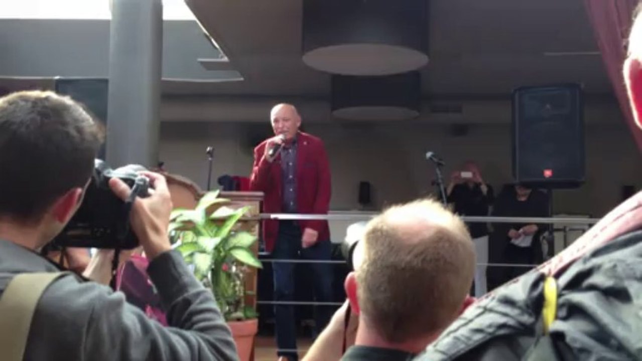 Le Grand Jojo présente son album "Tournée Général" (2)