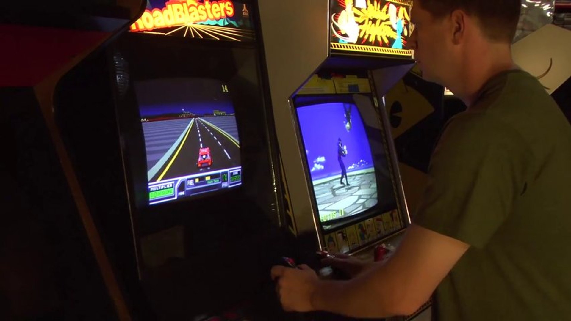 Classic Game Room - ROADBLASTERS arcade game review