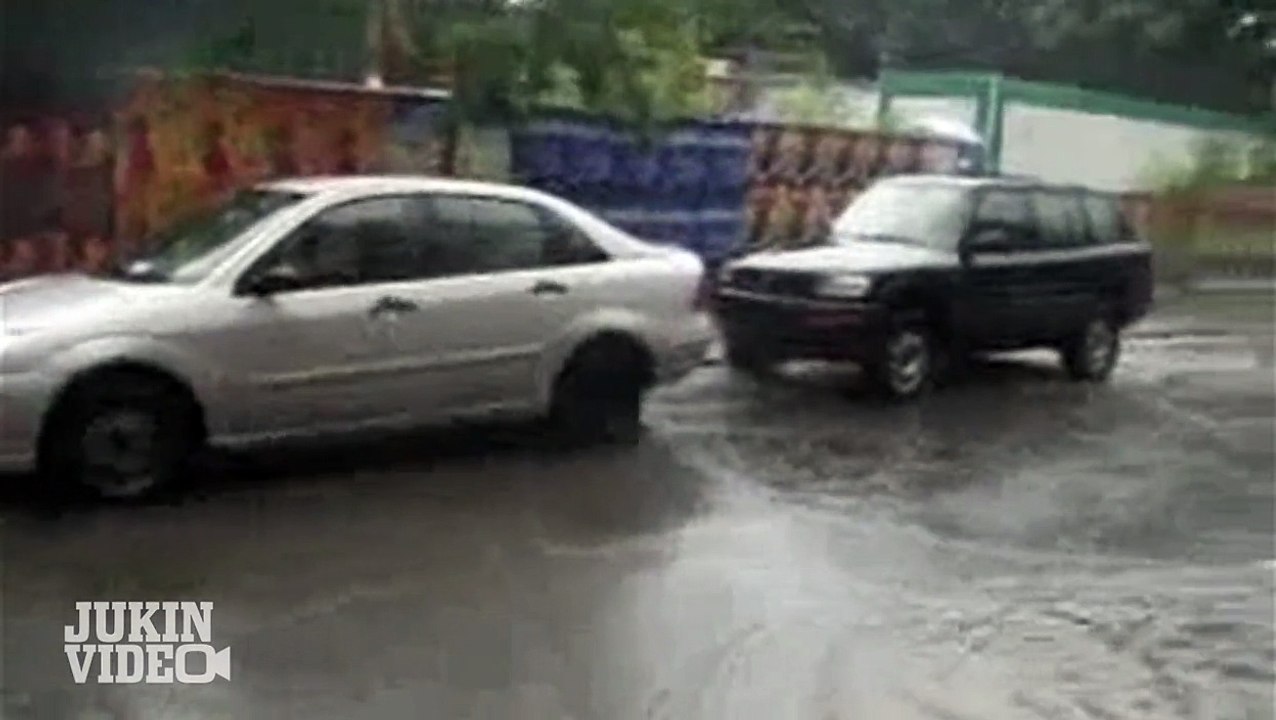 Car Gets a Colonic