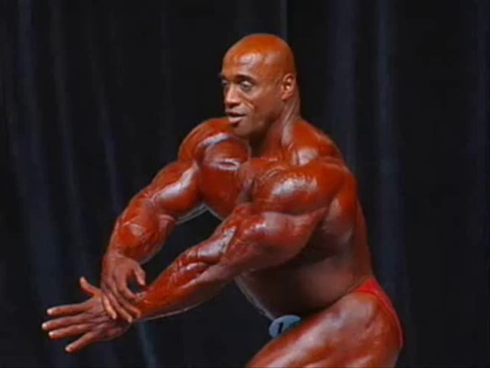 Dennis James 2006 Mr. Olympia Men s Prejudging