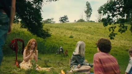 How I Live Now - Clip - What's Happening?