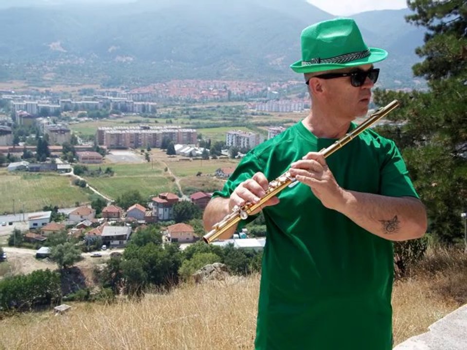 CANE NIKOLOVSKI (FLUTE) - BITOLA MOJ RODEN KRAJ - instrumental