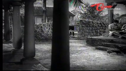 Hilarious Scene Between Student And Teacher