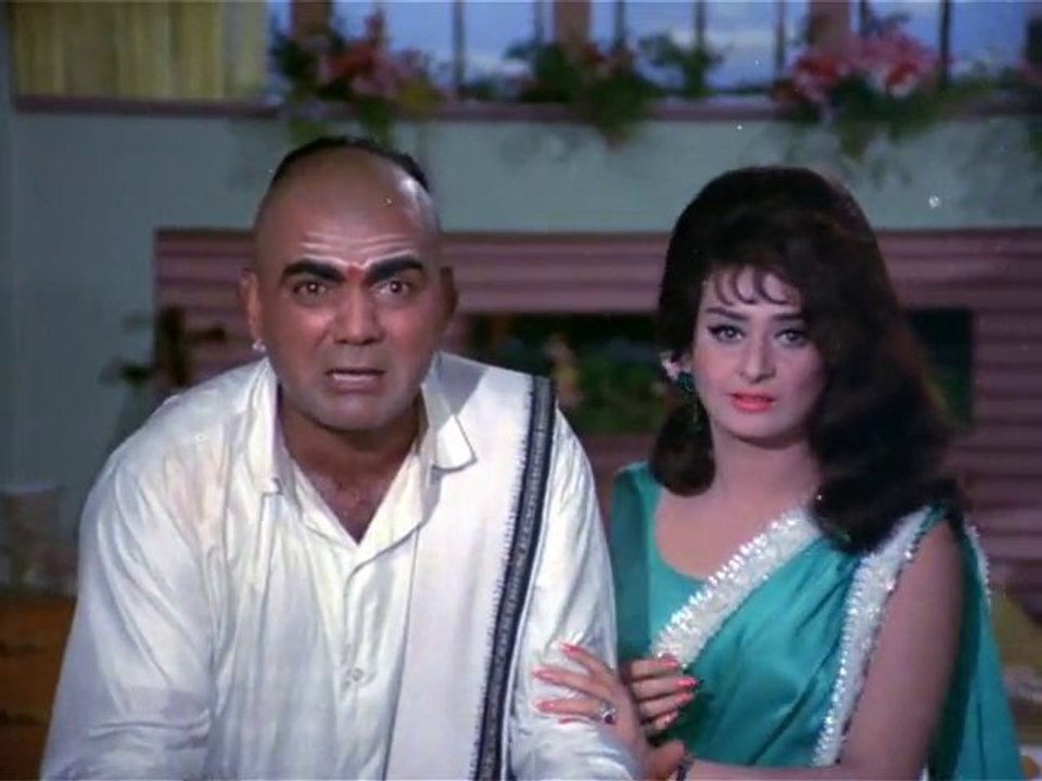 Ek Chatur Naar - Saira Banu, Mehmood, Sunil Dutt & Kishore Kumar - Padosan