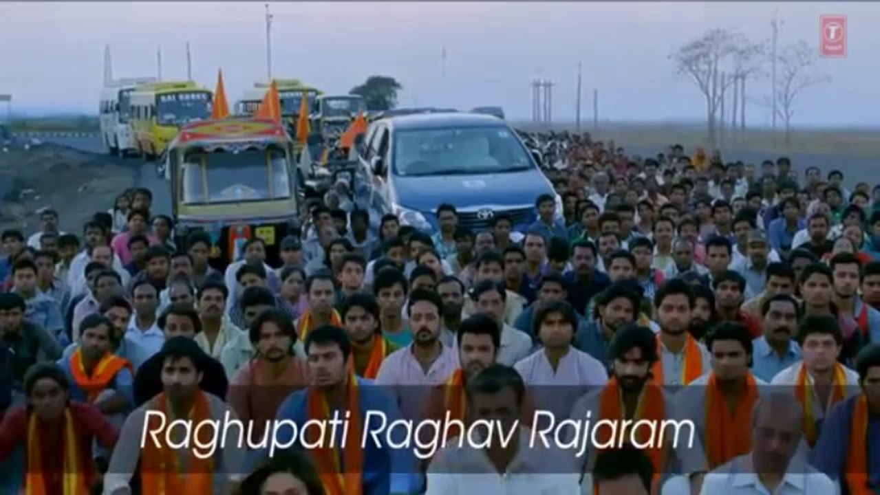 Satyagraha Raghupati Raghav Song with Lyrics _ Amitabh Bachchan, Ajay Devgn, Kareena, Arjun Rampal