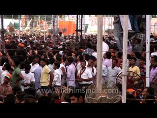 BJP gathers lakhs for Vikas rally by Modi