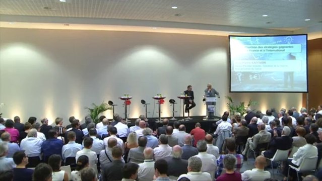 Conférence économique-1ère intervention JP Raffarin