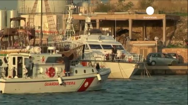Lampedusa: ricerche in corso, forse decine di cadaveri...