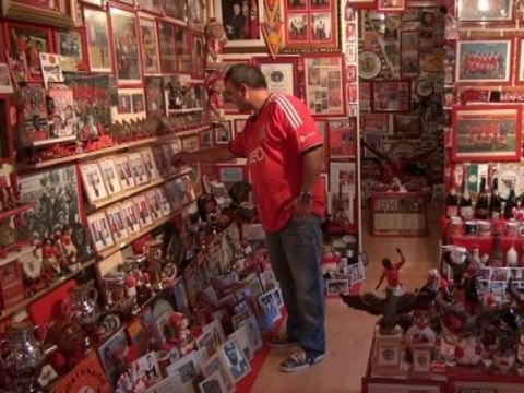 PSG-Benfica: un fan portugais consacre sa maison à son club de cœur - 02/10