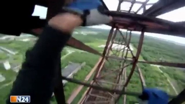 DOKU: Russisch Roulette - Moskaus Jugend zwischen Leben und Tod [komplett]