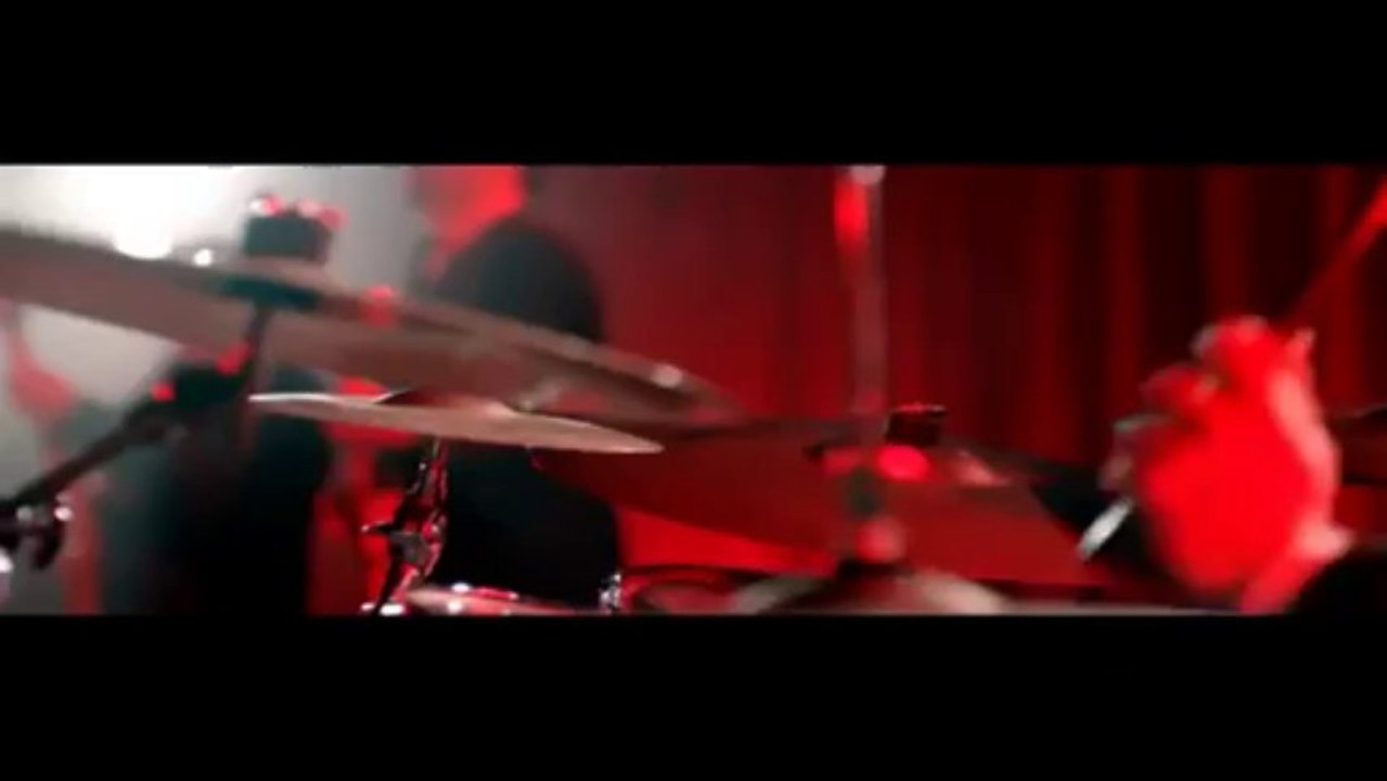 Ferhat Göçer - Esirinim   HD 1080p   Yeni Klip 2013