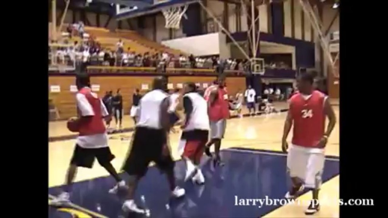 Quand Michael Jordan donne une leçon à un jeune!! O.J. Mayo - Memphis Grizzlies