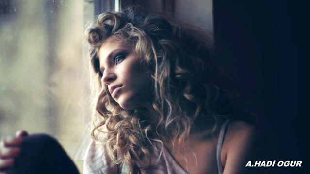 ZEKİ MÜREN AH BU ŞARKILARIN GÖZÜ KÖR OLSUN