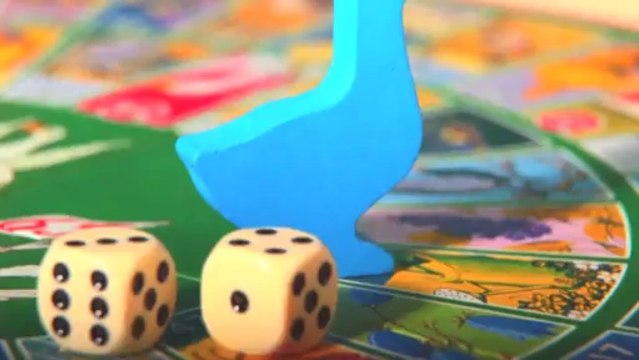 Hâte-toi lentement: le jeu de l'Oie démocratique du centre