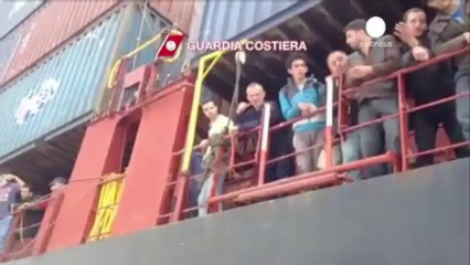 Lampedusa: Suspendidas las tareas de rescate por el mal...