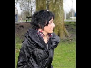 Brigitte Hallet alias Jesebel " C'est l'amour"