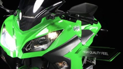 Kawasaki Ninja 300 en Studio