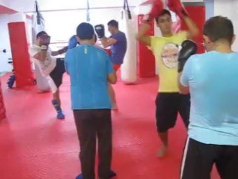 İSTANBUL ÖZEL KİCKBOKS SALONLARI