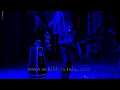Amazing David performing Tricks with light : at Dilli Haat Magic Fest