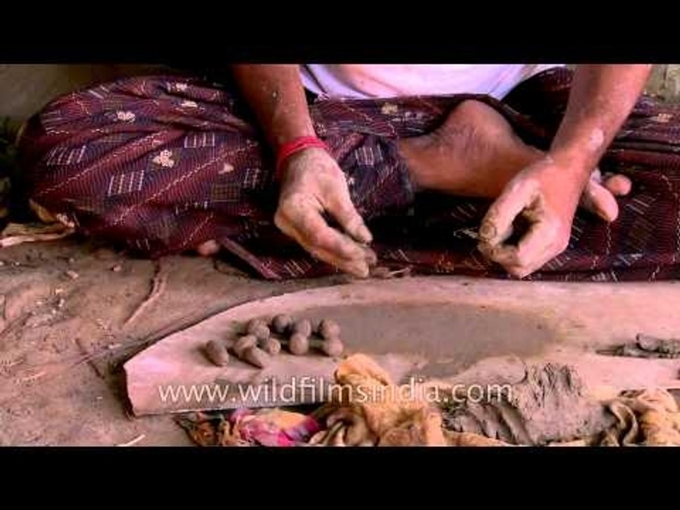 Potters at work: Build up for Durga Puja